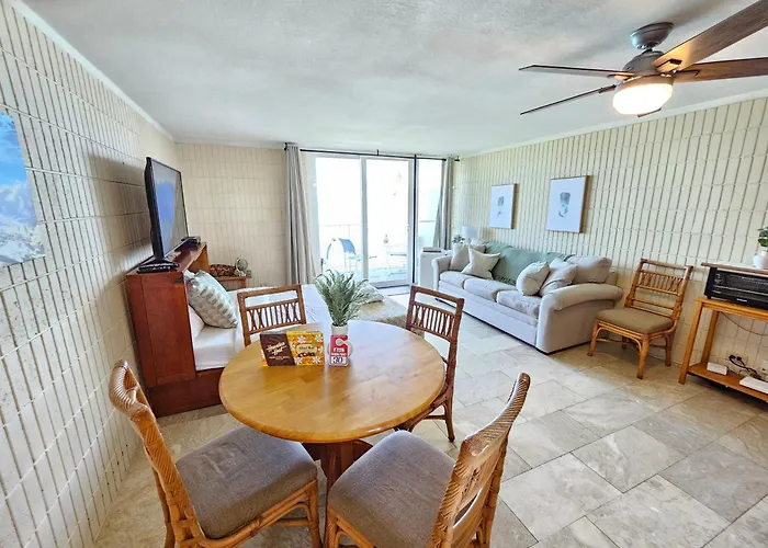 Beachfront Condo With Stunning Ocean View